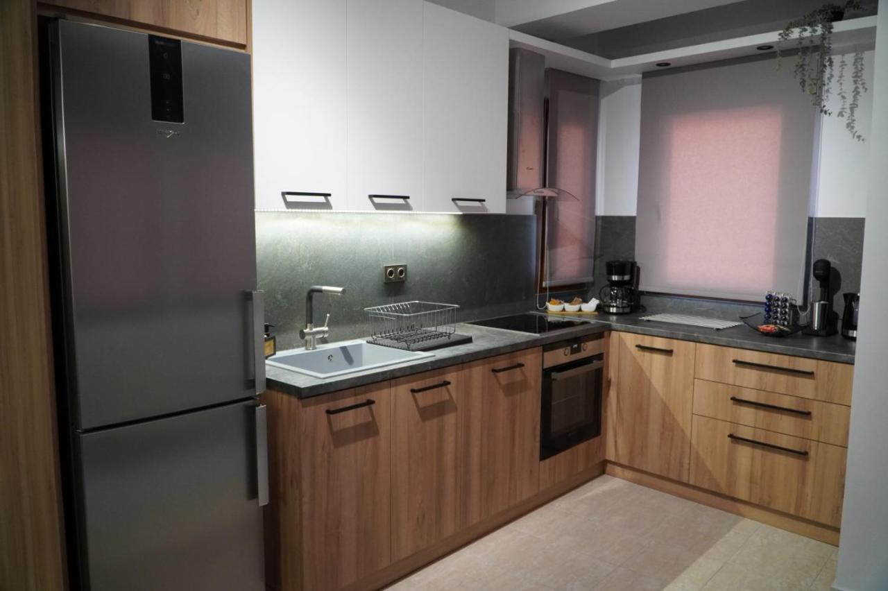 Modern Apartment In Οld Τown Szaloniki Kültér fotó