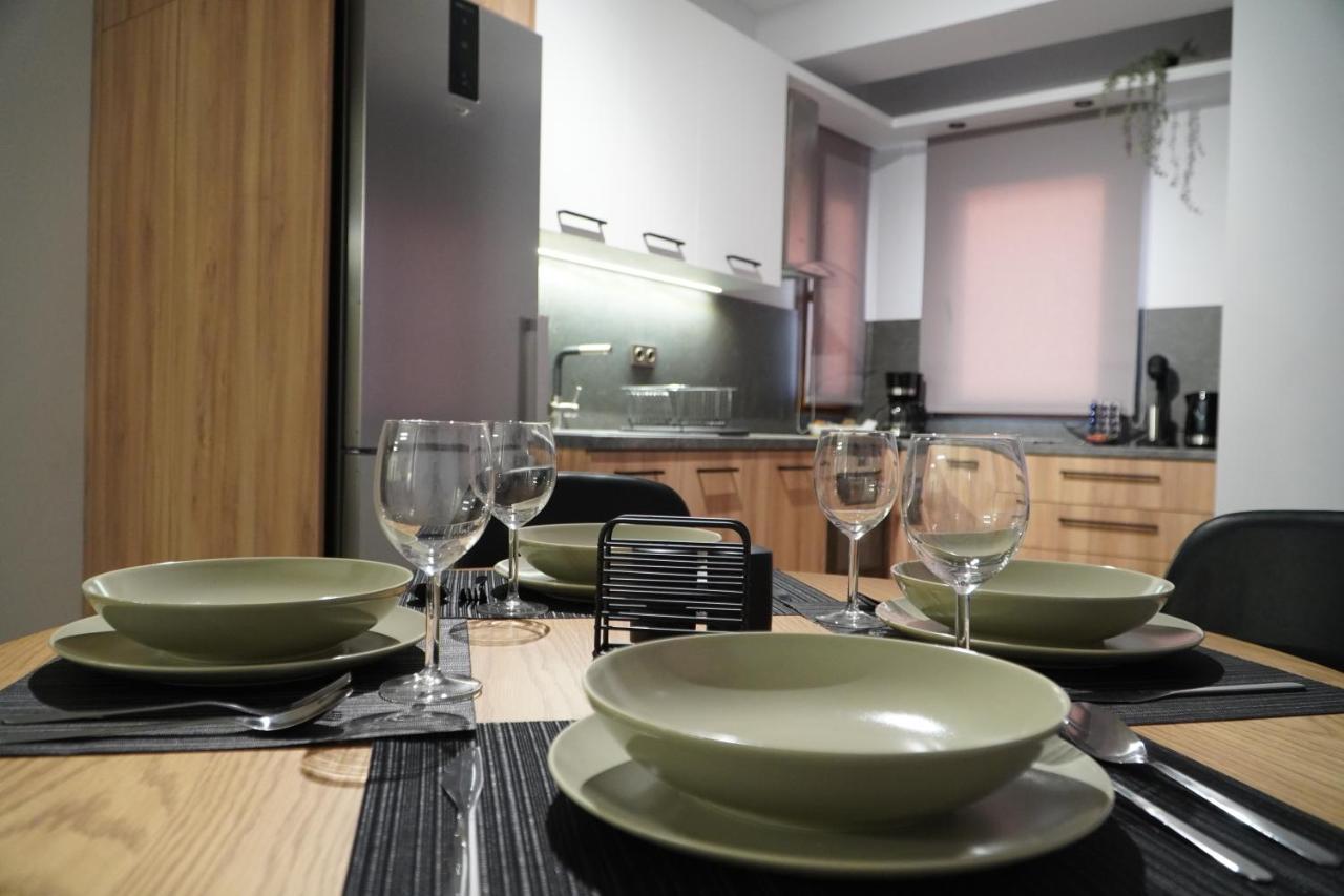 Modern Apartment In Οld Τown Szaloniki Kültér fotó