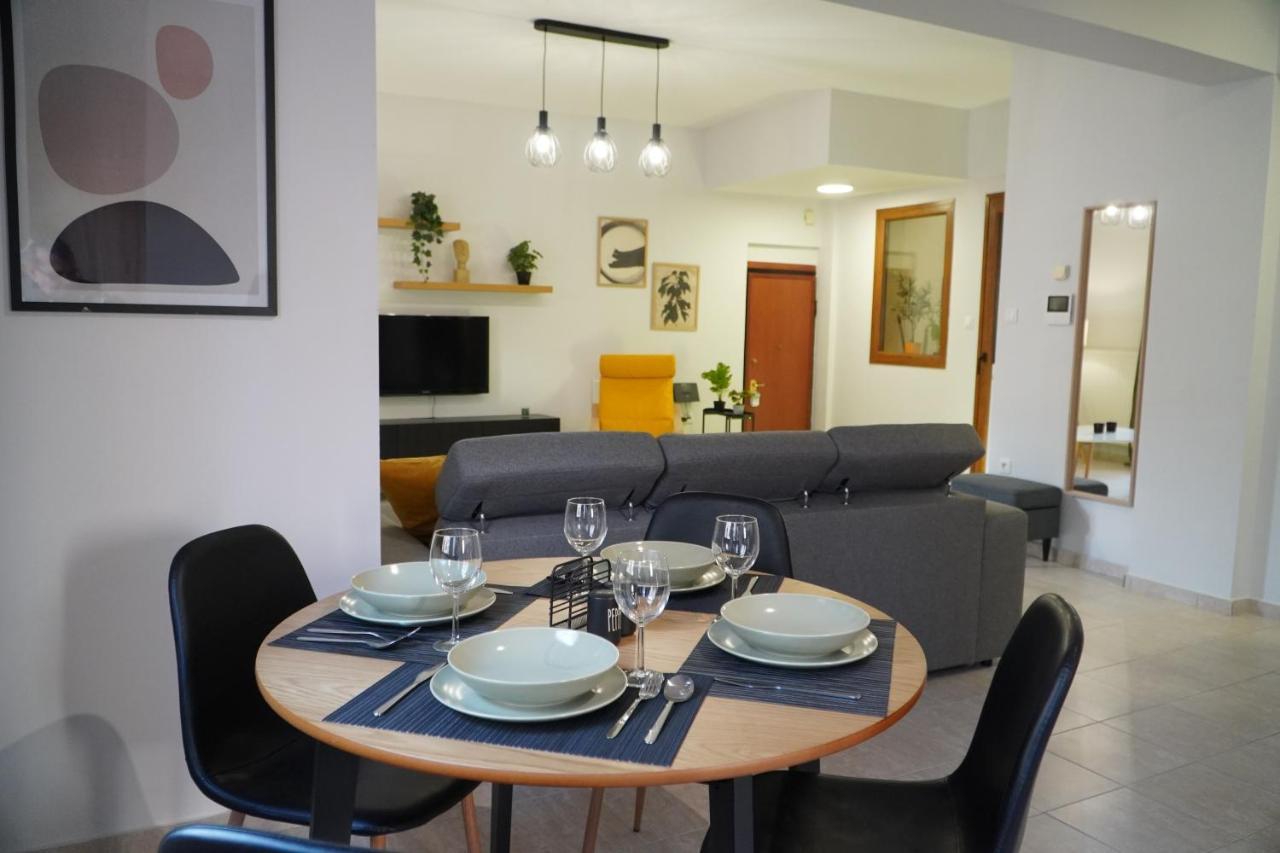 Modern Apartment In Οld Τown Szaloniki Kültér fotó