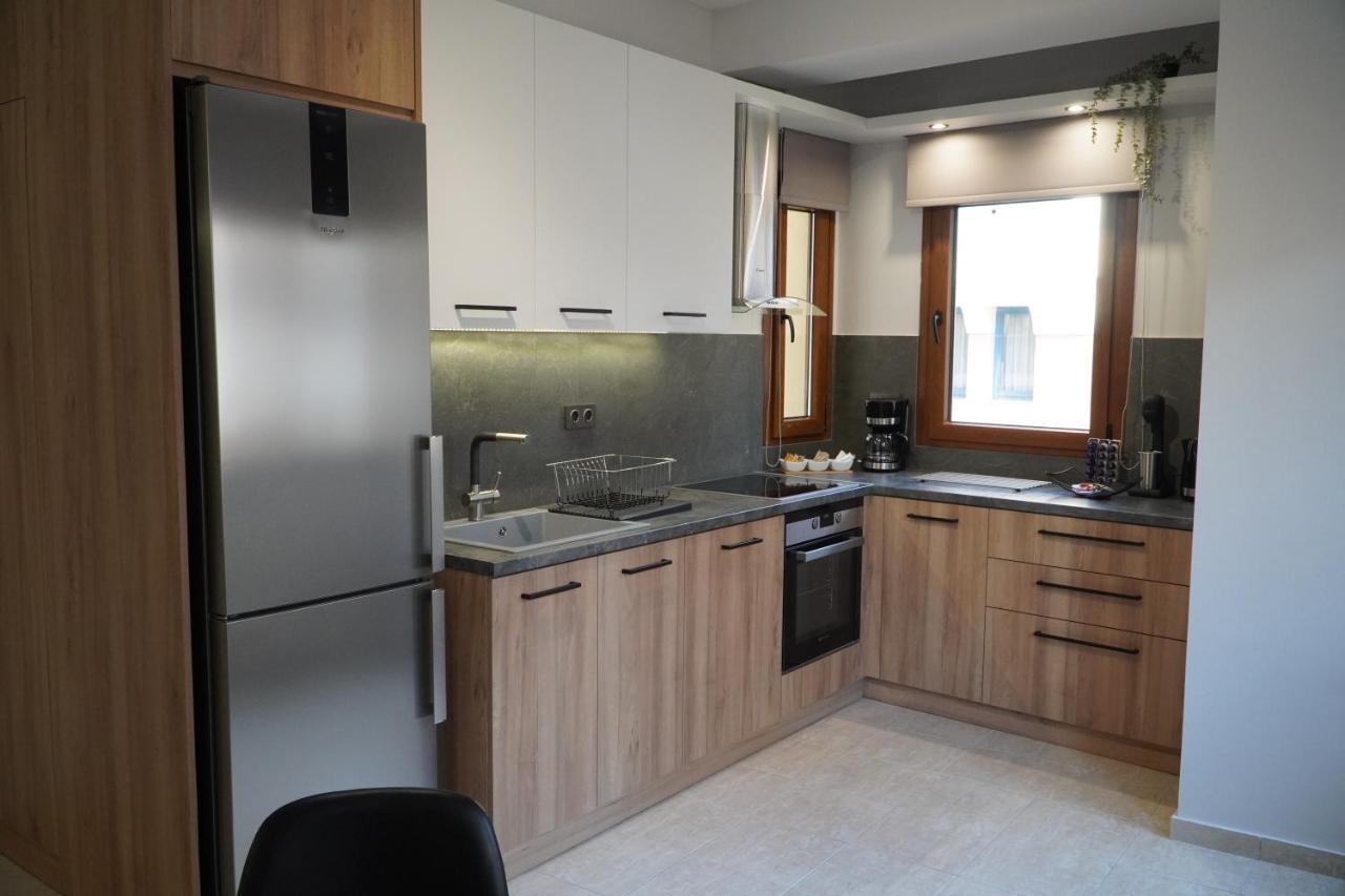 Modern Apartment In Οld Τown Szaloniki Kültér fotó